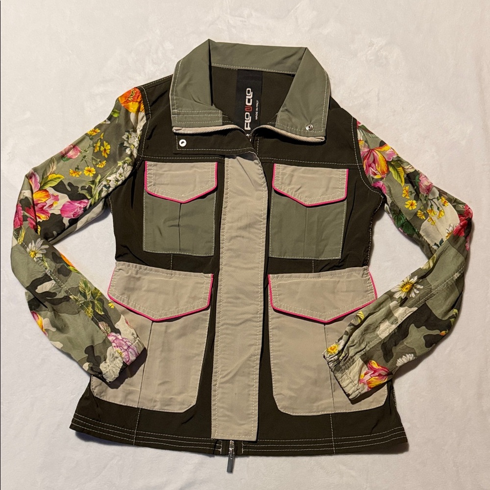 Flo Clo floral Sleeve Utility Jacket